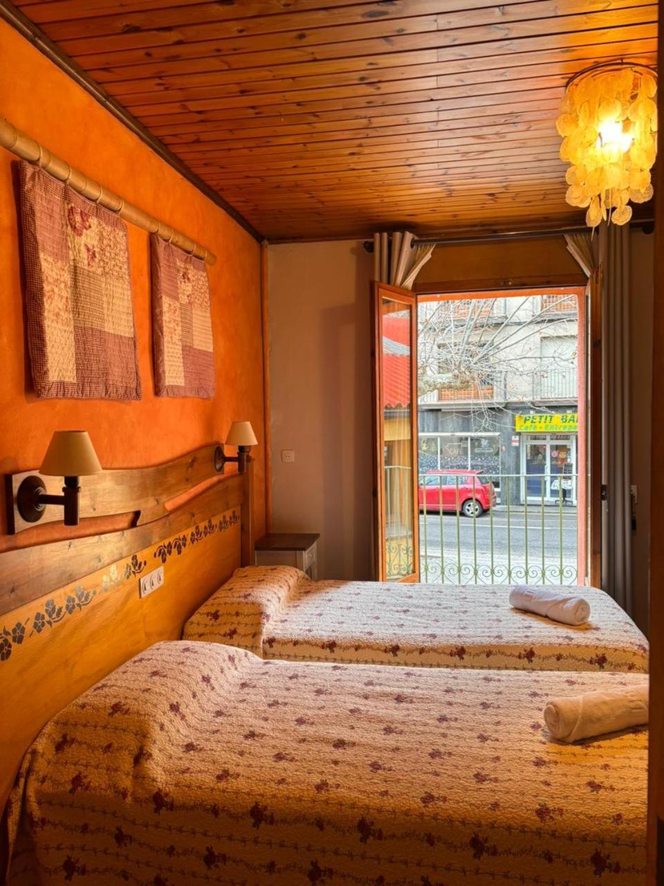 Hotel Prats Ribes De Freser Luaran gambar